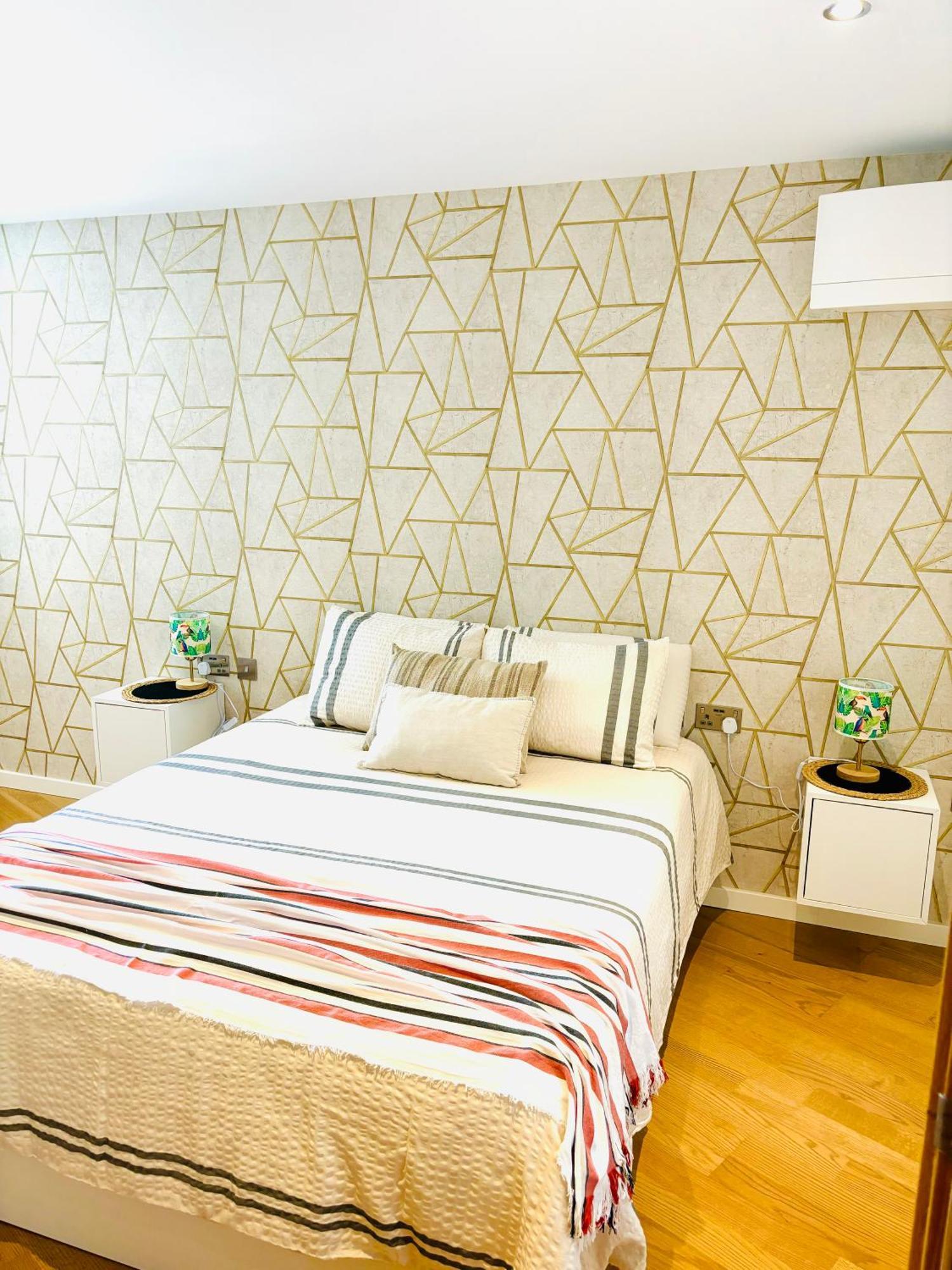 Ocean Village High Floor Luxury Modern Apartment Gibraltar Exterior photo